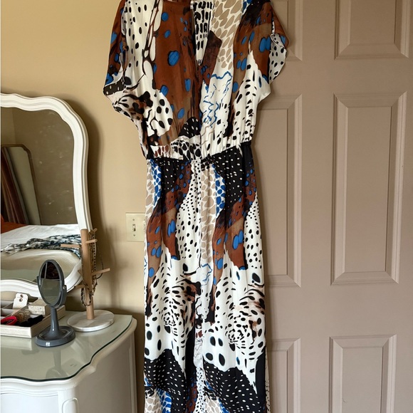 WHBM Like new Stylish Multicolor Maxi Dress - Picture 3 of 3
